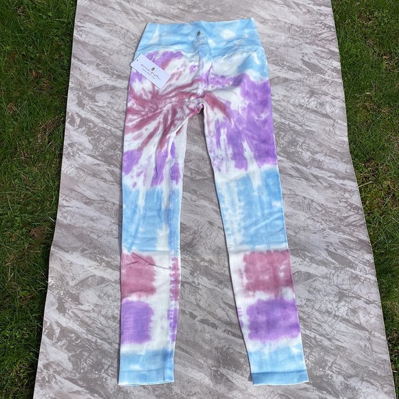 Spiritual Gangster Love Sculpt Seamless Legging NWT - Picture 10 of 10